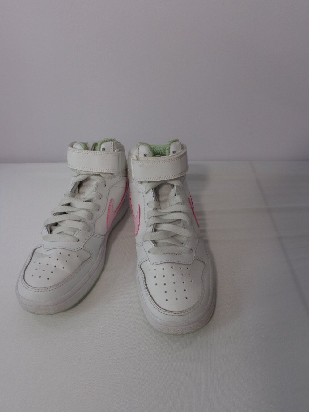 Nike Court Borough Mid 2 (GS) White Pink Green Glaze CD7782-111 Youths Size 3.5Y - Picture 2 of 8
